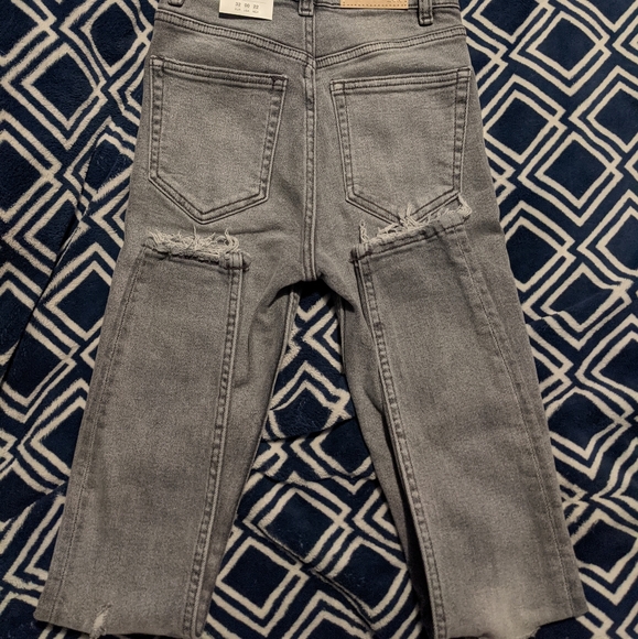 Zara Hi-Rise Vintage Skinny Jeans - Picture 2 of 6
